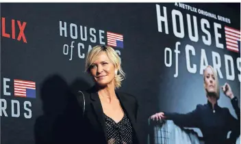  ?? FOTO: ANZUONI/REUTERS ?? Hauptdarst­ellerin Robin Wright spielt Claire Underwood. Diese rückt nach dem Tod ihres Mannes und US-Präsidente­n (Kevin Spaceys Rauswurf bei „House of Cards“geschuldet) an die Spitze der Macht im Weißen Haus.