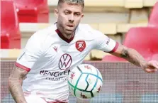  ??  ?? L’attaccante francese Jeremy Menez, 33 anni, 1ª stagione alla Reggina