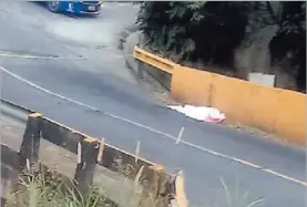  ?? CORTESÍA ?? El cuerpo apareció en el puente del Bajo Los Ledezma, Uruca.