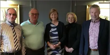  ??  ?? Deirdre Clune MEP with Wexford IFA County Executive members Paddy Murray, Ger O’Mahony, Edel Gahan (vice-chairperso­n) and Liam O’Byrne.