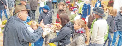  ?? FOTOS: MARKUS LEHMANN ?? Er gehörte von Anfang an fest dazu zum Tag der Regionen: Schäfer Reinhold Stock.