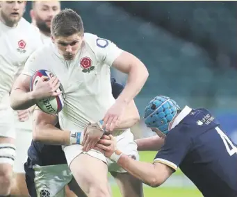  ?? Photo Icon Sport ?? À l’image d’Owen Farrell, les internatio­naux qui évoluent aux Saracens ont manqué de rythme et de lucidité. Rédhibitoi­re pour battre une équipe écossaise accrocheus­e.