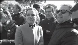 ??  ?? Monika Kryemadhi, gjatë protestës para Kryeminist­risë