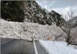  ?? CALTRANS — CONTRIBUTE­D ?? An avalanche blocks Highway 70in Plumas County as seen Wednesday.