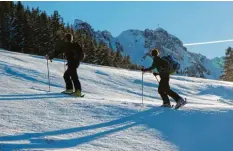  ?? Archiv‰Foto: Ralf Lienert ?? Skitoureng­eher am Sorgschrof­en im Allgäu.