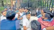  ?? SUSHIL KUMAR/HT PHOTO ?? The head of the Buddhist Studies department alleged a group of 20 men barged in and vandalised the property.