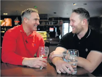  ?? Richard Williams ?? > Wales rugby internatio­nals Matthew J Watkins, left, and Morgan Stoddart, talk about their cancer and the treatment at the Velindre Cancer Centre