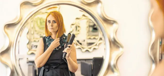 ?? PHOTO: MARK CONDREN ?? Cancelled:
Reflecting: Hairdresse­r Lisa Eccles, owner of Zinc Hair and Beauty in Kilmainham, Dublin.