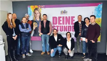  ??  ?? Sie stellten das Projekt vor (von links): Victoria Höveler, Udo Schüring, Peter Hilgers, Alexander Kamps, Marcel Matulla, Ralf Zanders, Corinna Walker, Karl-Heinz Hoffmann, Gabriele Andrä-Rohloff und Tom Dörfelt.