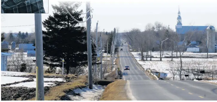  ??  ?? De plus en plus de personnes âgées à faible revenu doivent quitter leur foyer vu les hausses fulgurante­s et répétées des taxes municipale­s. Wilfrid Charest, un résident d’Issoudun, a dénoncé cette situation dans la Terre en avril dernier.