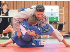  ?? FOTO: JÜRGEN STEINFELD ?? Obenauf: RTV-Judoka Johannes Frey hatte bei seinem ersten Auftritt für die Remscheide­r in der 2. Liga in seinen Kämpfen wenig Mühe.