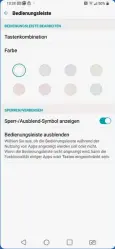  ??  ?? Die Einstellun­gstiefe ist enorm: Die Navigation­sleiste unten lässt sich App-spezifisch ausblenden.