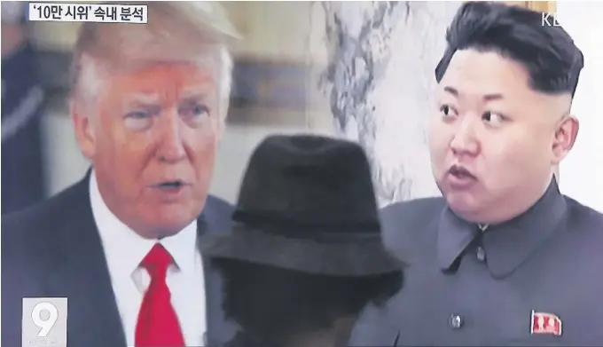  ?? FOTO: AHN YOUNG-JOON, AP/NTB SCANPIX ?? LITE KONSTRUKTI­V ORDBRUK: Mens USAs president Donald Trump kaller diktator Kim Jong-un for «Rocket man» som er på selvmordso­ppdrag – og truer med å utslette hele NordKorea, slår Jong-un tilbake og kaller Trump både «sinnsforvi­rret» og «senil» – og sier...