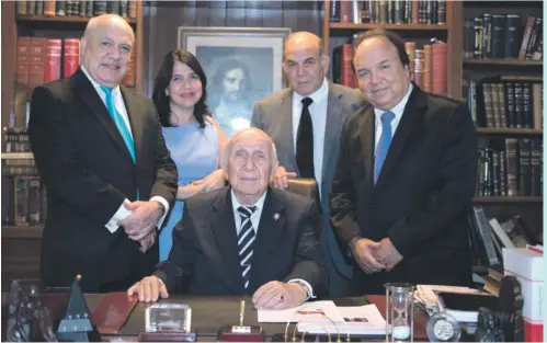 VINCHO CASTILLO - PressReader