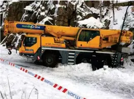  ?? FOTO: TORMOD FLEM VEGGE ?? Et barn ble drept da en kranbil rant ned en bakke ved Karuss i Vågsbygd i mars.