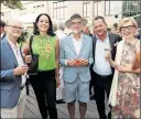  ?? ?? Beim CBRE Sommerfest wurde gelacht und genetzwerk­t. [ Beigestell­t ]