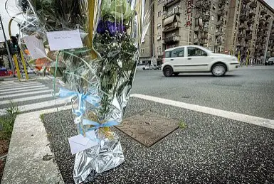  ?? (foto Barsoum/LaPresse) ?? L’incrocio tra via Val Melaina e via Monte Cervialto dove è avvenuto l’incidente mortale