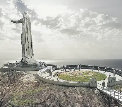  ?? NEVER FORGOTTEN NATIONAL MEMORIAL / FACEBOOK / POSTMEDIA ?? An artist’s rendering of the Mother Canada and Commemorat­ive Ring of True Patriot Love memorial planned for the Cabot Trail in Cape Breton.
