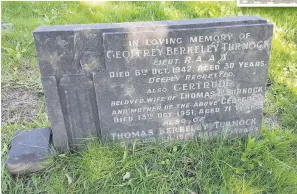  ??  ?? Georffrey Tunnock’s grave in Southport