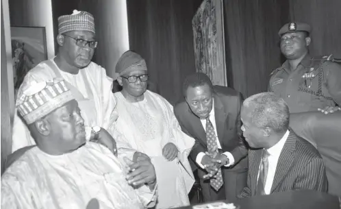  ?? Photo: Felix Onigbinde ?? From left: Secretary to Government of the Federation, David Babachir Lawal; Minister of Water Resources, Suleiman Adamu; Minister of Health, Isaac Adewole; National Security Adviser, retired Maj.-Gen. Babagana Monguno and Vice President Yemi Osinbajo,...