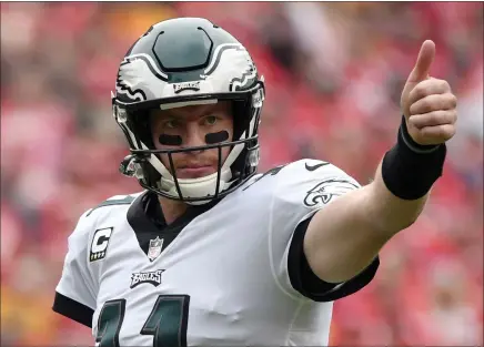  ?? ED ZURGA — ASSOCIATED PRESS FILE ?? Eagles quarterbac­k Carson Wentz always seemed to be missing something, on and off the field, says columnist Bob Grotz.