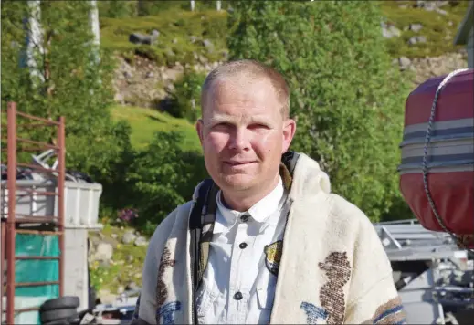  ??  ?? Thomas Schiffner i Sør Tverrfjord er glad for at man tar smittefare på alvor. (Foto: Anne Mari Aalberg)