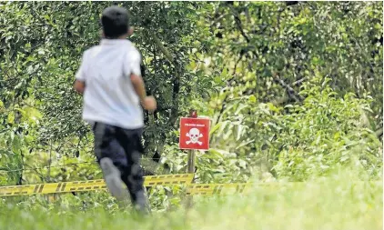  ?? Foto archivo ?? El CICR llamó la atención sobre las afectacion­es que siguen causando entre la población civil las armas de guerra como las minas antiperson­ales y otros artefactos explosivos./