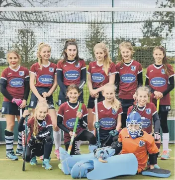  ??  ?? Scarboroug­h Hockey Club’s Under-14s