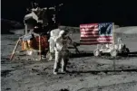  ??  ?? Eugene Cernan salutes the flag.