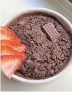  ?? TikTok (Screengrab) ?? Brownie baked oats. |