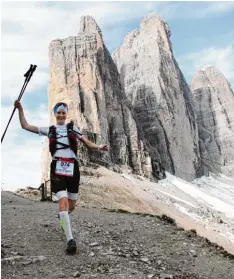  ?? Foto: Lavaredo Ultra Trail ?? Über 120 Kilometer geht der Lavaredo Ultra Trail in den Dolomiten, bei dem die Läu fer auch an den berühmten Drei Zinnen vorbeikomm­en.