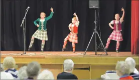  ?? 25_c43senior0­8 ?? Freya Borthwick, Korri MacMillan and Rona McLean dancing.