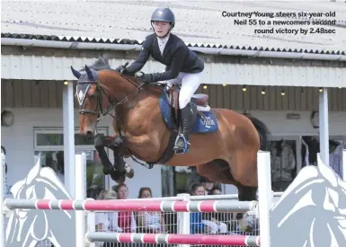  ??  ?? Courtney Young steers six-year-old Neil 55 to a newcomers secondroun­d victory by 2.48sec