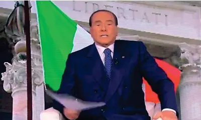  ??  ?? Su Facebook Silvio Berlusconi, 81 anni, nel video postato ieri: «Forza Italia rimane coerente e fedele al voto del popolo di centrodest­ra, voteremo no alla fiducia a questo governo»