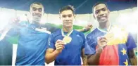  ??  ?? (Gambar atas) RAYZAM (tengah) meraikan kejayaan bersama pemenang pingat perak Al Youha Yaqub (kiri) dari Kuwait dan pemenang pingat gangsa Clinton Kingsley Bautista dari Filipina.