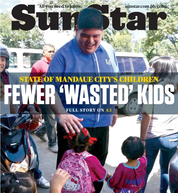  ?? SUNSTAR FOTO / ALLAN CUIZON ?? EYE ON THE FUTURE. Mandaue City Mayor Luigi Quisumbing, in his State of the Children report, quotes DepEd as saying there were 525 fewer “severely wasted or malnourish­ed” children this school year than last year.