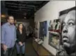  ?? NATIONAL BASEBALL HALL OF FAME VIA AP ?? In this photo provided by the National Baseball Hall of Fame and Museum, Jeff Bagwell and his wife Rachel look at a photo of Hank Aaron at the National Baseball Hall of Fame and Museum in Cooperstow­n, N.Y., on Tuesday.