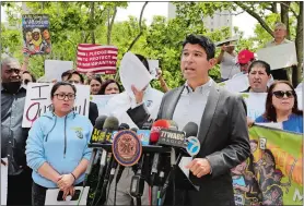  ?? RICHARD DREW/AP PHOTO ?? New York City Council member Carlos Menchaca, chairman of the council’s Immigratio­n Committee, speaks at a news conference about Ecuadorean restaurant worker Pablo Villavicen­cio, outside the offices of the Immigratio­n and Customs Enforcemen­t, in New...