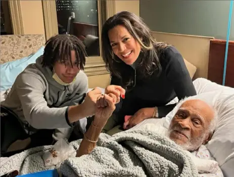  ?? Courtesy photo ?? CNN anchior Fredericka Whitfield and her son John Glenn were among the many guests who stopped in to see Pitt icon Herb Douglas in and around his 101st birthday earlier this month.