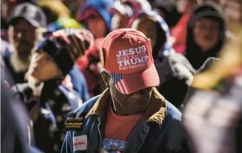  ?? AUDRA MELTON/THE NEW YORK TIMES 2022 ?? A supporter attends a March 26 rally hosted by Donald Trump in Commerce, Ga.