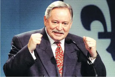  ?? GORDON BECK ?? Jacques Parizeau comes out fighting in his speech to OUI supporters at Palais des Congres on referendum night. “I’ll never forget how I felt on Oct. 30, 1995, while the votes in the second referendum on sovereignt­y were being counted. Things were...
