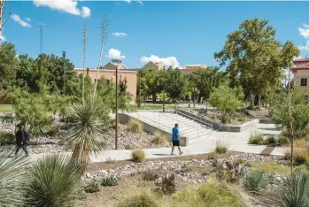  ?? CENGIZ YAR/THE NEW YORK TIMES 2019 ?? In-state residents can soon attend New Mexico State University, above, free of charge.