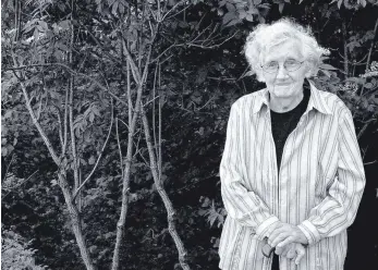  ?? FOTO: PETER BLICKLE, VERLAG KLÖPFER UND MEYER ?? Maria Beig ist im Alter von 97 Jahren gestorben.