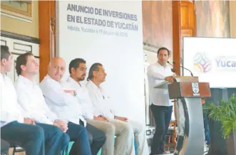  ??  ?? Al dar a conocer la inversión de diferentes empresas en la entidad, el gobernador Mauricio Vila Dosal destacó que ello significa la creación de fuentes de trabajo en diferentes puntos del territorio.