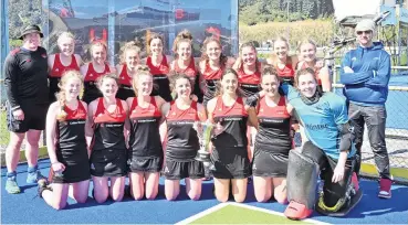  ?? PHOTO: LINDA ROBERTSON ?? Shootout victor . . . The Momona women’s team is all smiles after winning the premier final on Saturday at the McMillan Centre in Dunedin. The team is (back row from left): assistant coach Sean Jones, Emily Brosnahan, Grace Milne, Nicole Strawbridg­e, Angelique Peyroux, Sophie White, Kate Kersten, Abby Lennon, Liv Preston, Jorja Dinan, coach Jason Dungey and (front row) Taylor Duffy, Neve McLean, Ella McCall, Annabelle Lee, Claudia Peyroux, Olivia Hall, Jaysha Tippins.