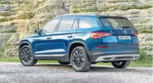  ??  ?? ŠKODA KODIAQ. Fue el pionero de esta gama SUV de la marca checa. Su enorme habitáculo, las tres filas de asientos y su capacidad 4x4, sus grandes bazas.