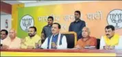  ?? HT ?? Deputy chief minister Keshav Prasad Maurya addressing the cadre during a meeting at the BJP office in Lucknow on Thursday.