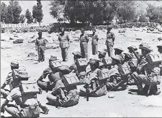  ?? CORBIS VIA GETTY IMAGES ?? Indian troops in Ladakh during the war between India and China, 1962.