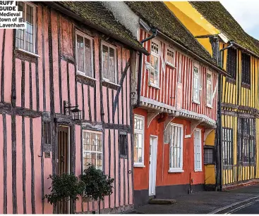  ?? ?? RUFF GUIDE Medieval town of Lavenham