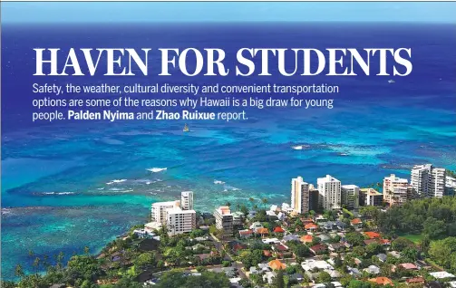  ?? PHOTOS BY PALDEN NYIMA AND ZHAO RUIXUE / CHINA DAILY ?? Top: A view of the Pacific from Diamond Head State Park in Hawaii. Left: Gary Greenberg, a staff member at the PROVIDED TO CHINA DAILY Institute for Astronomy, Maui College of the University of Hawaii, shows photos of moon sand samples seen under...